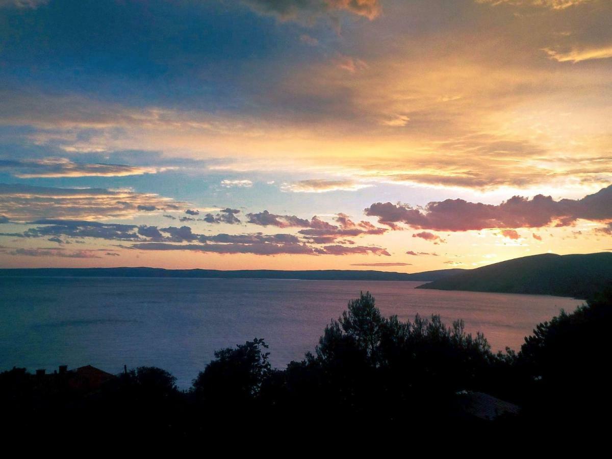 Maramare Apartments Stara Baska Bagian luar foto